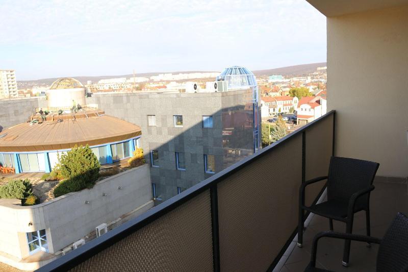 Hotel Crystal Košice Exteriör bild